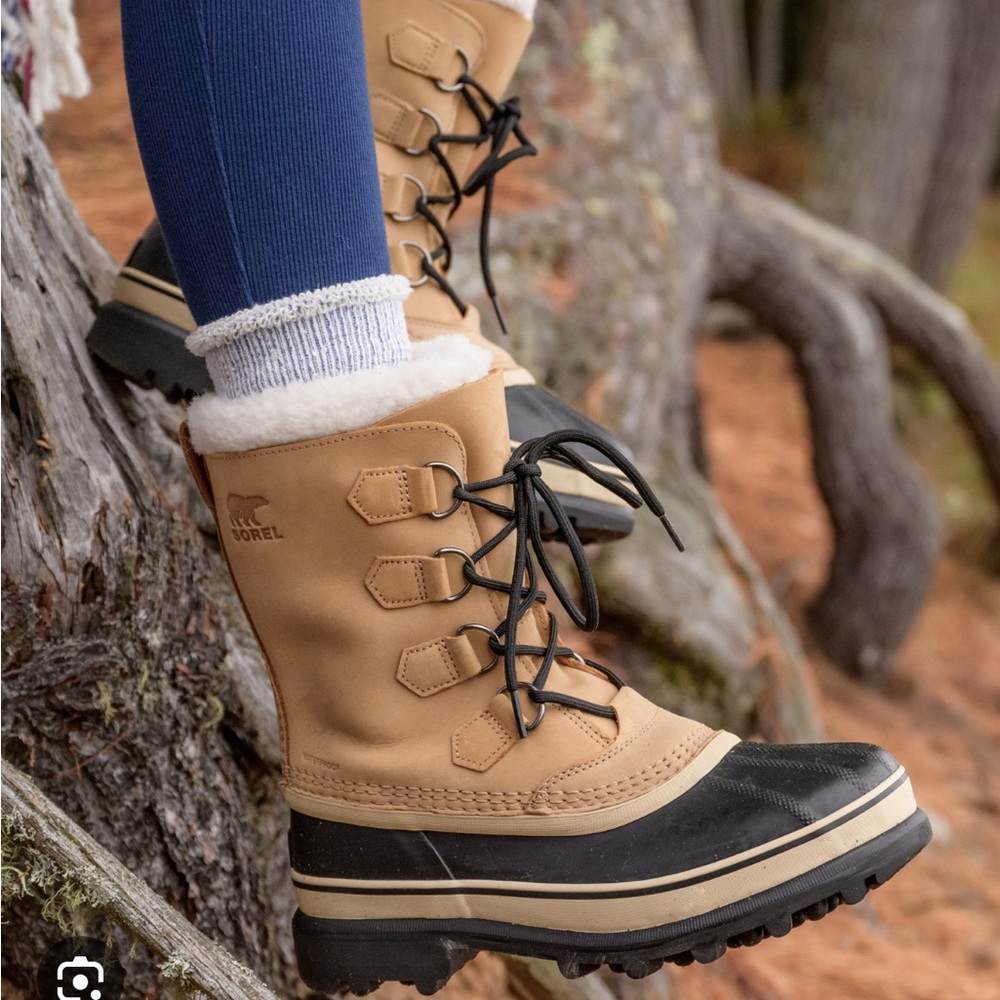 Sorel Caribou size 6 women’s